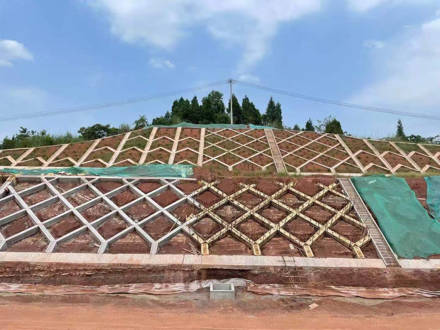 Plastic vs Steel Formwork: The Real Cost of a 70-Pour Cycle