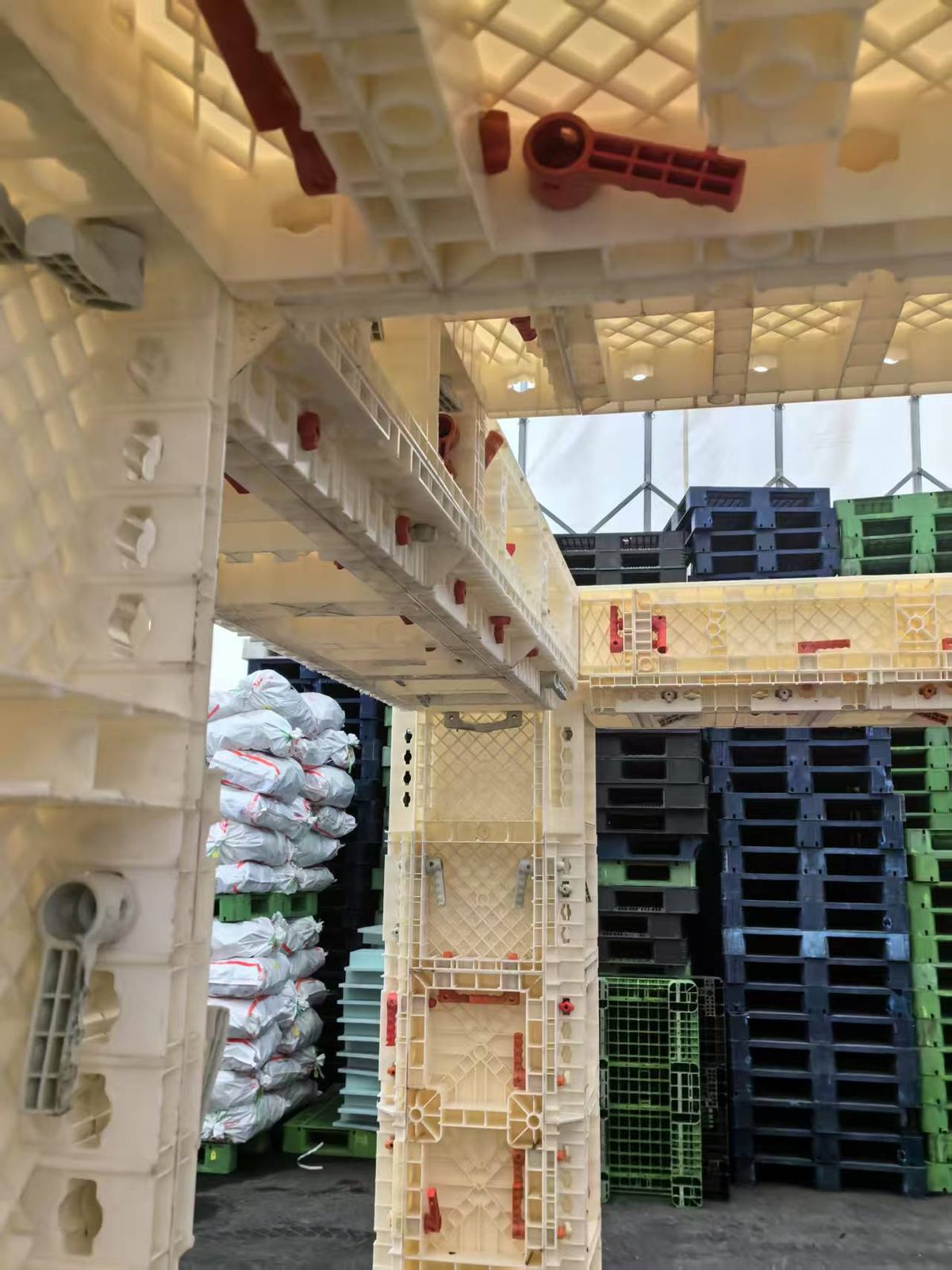 Plastic Column & Beam Formwork image 3