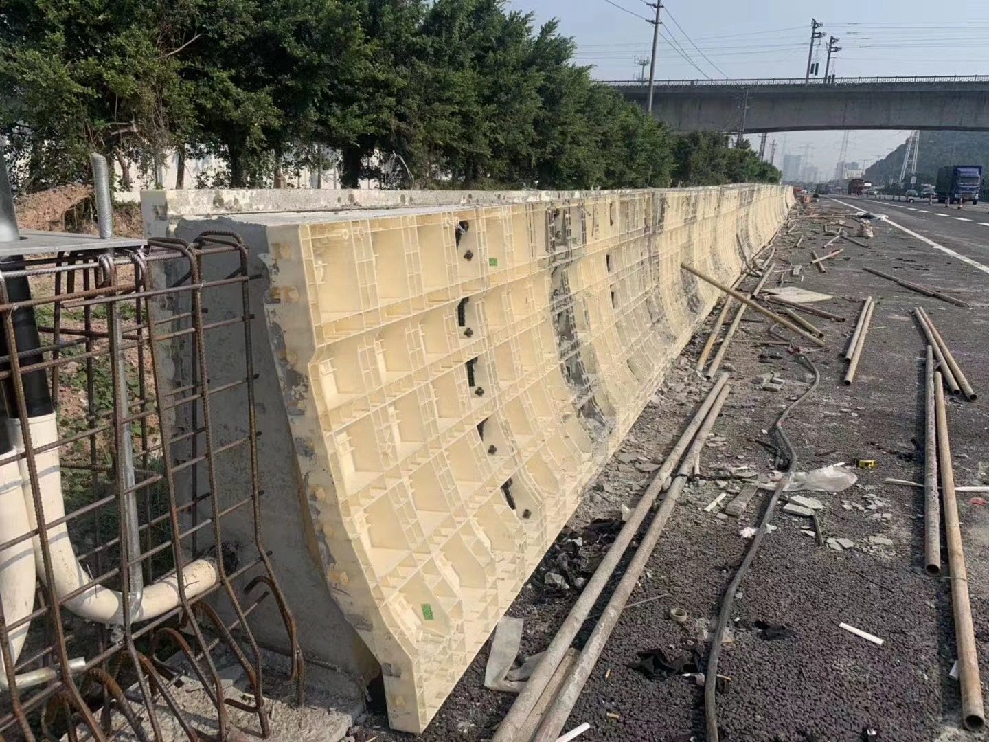 Plastic Guardrail Formwork image 3